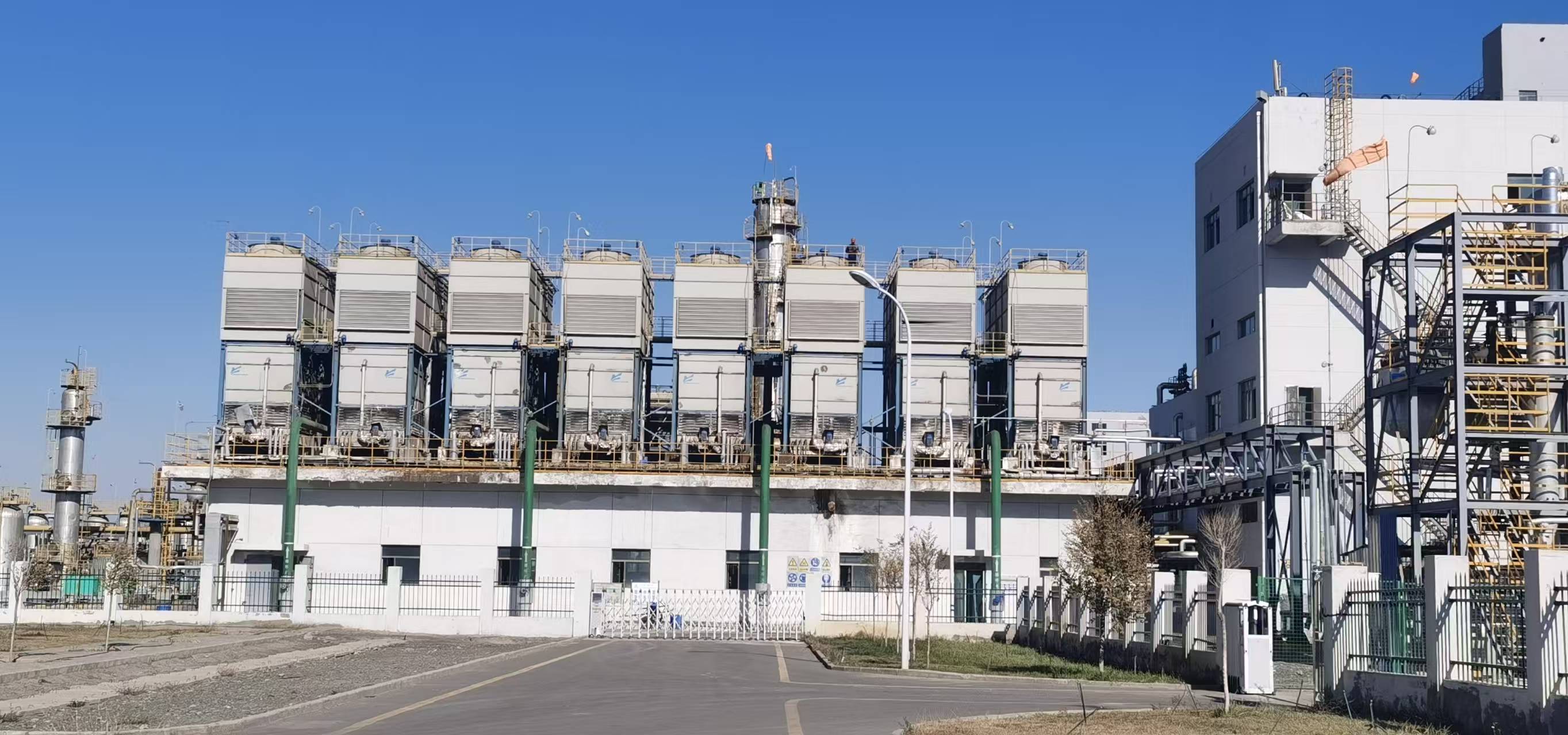 守護舌尖上的安全：飲料廠冷卻塔維修更換的無菌保障體系與能效升級策略