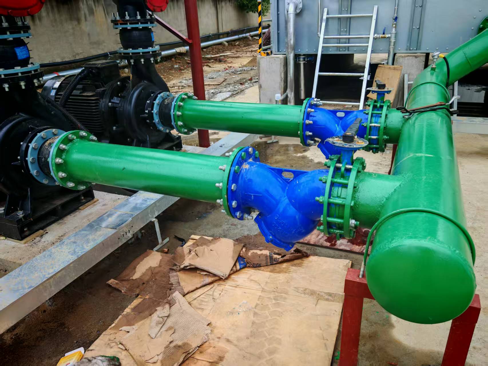 <strong>工業循環水管道改造</strong>