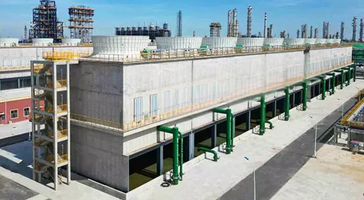 <strong>深度解析工業(yè)冷卻塔核心維護(hù)：冷卻塔填料維修步驟全景指南與高效能恢復(fù)實(shí)</strong>