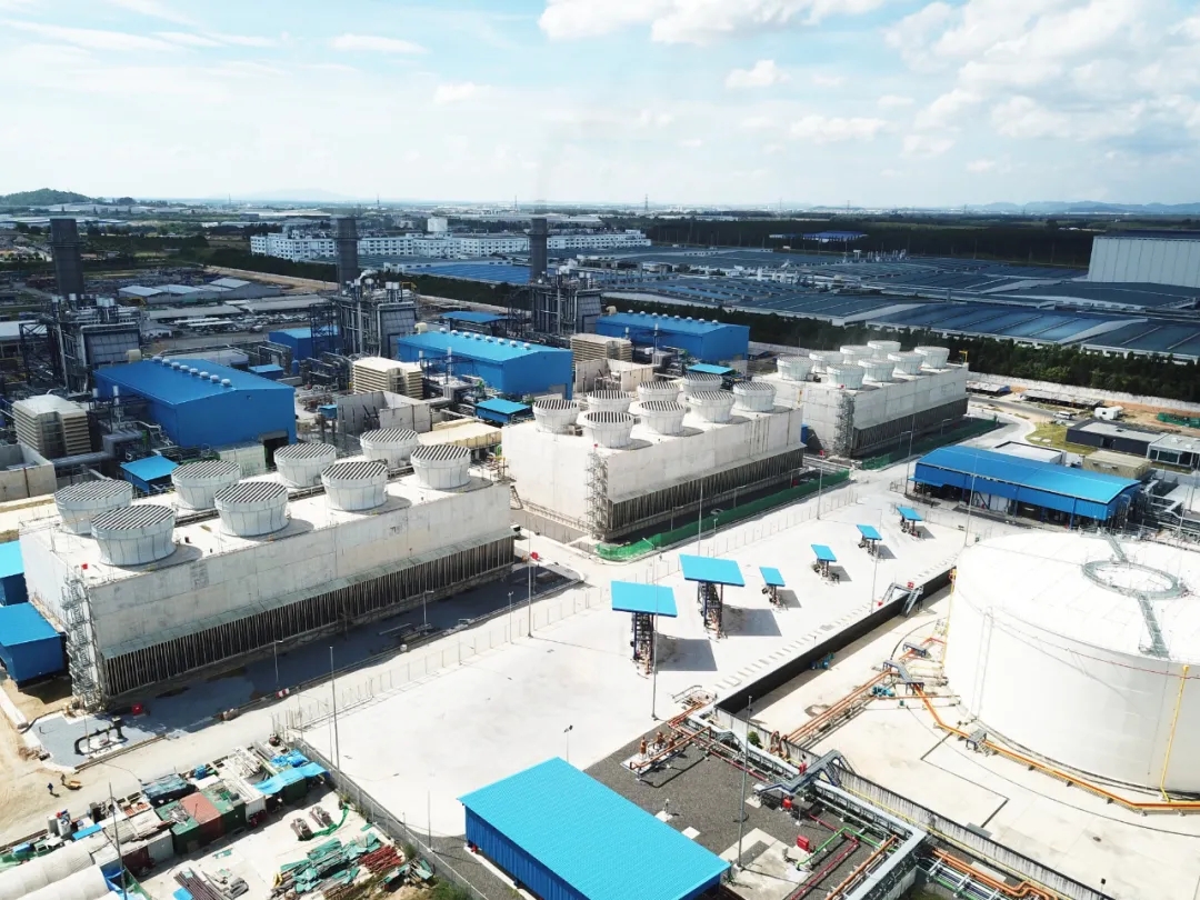 冷卻塔填料堵塞后的清洗步驟全解析：從現(xiàn)場勘查到高效復(fù)原的專業(yè)操作指南