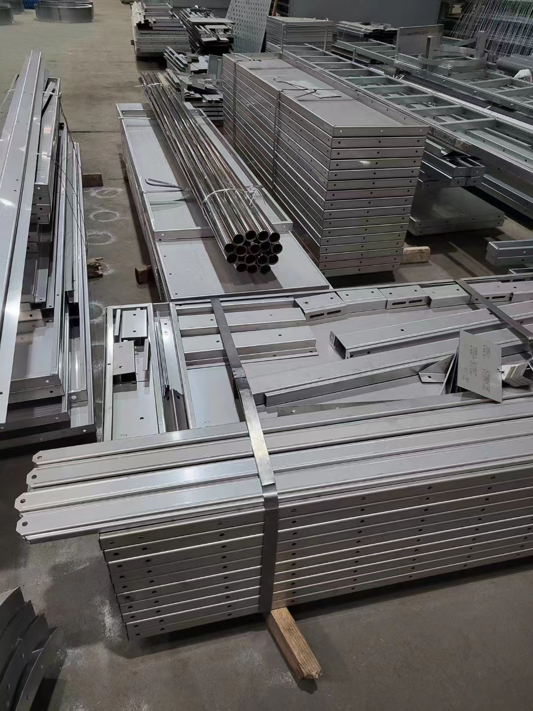 工業冷卻系統資產管理指南：深度解析工業冷卻塔維修更換的決策邏輯、核心工藝與全生命周期成本控制